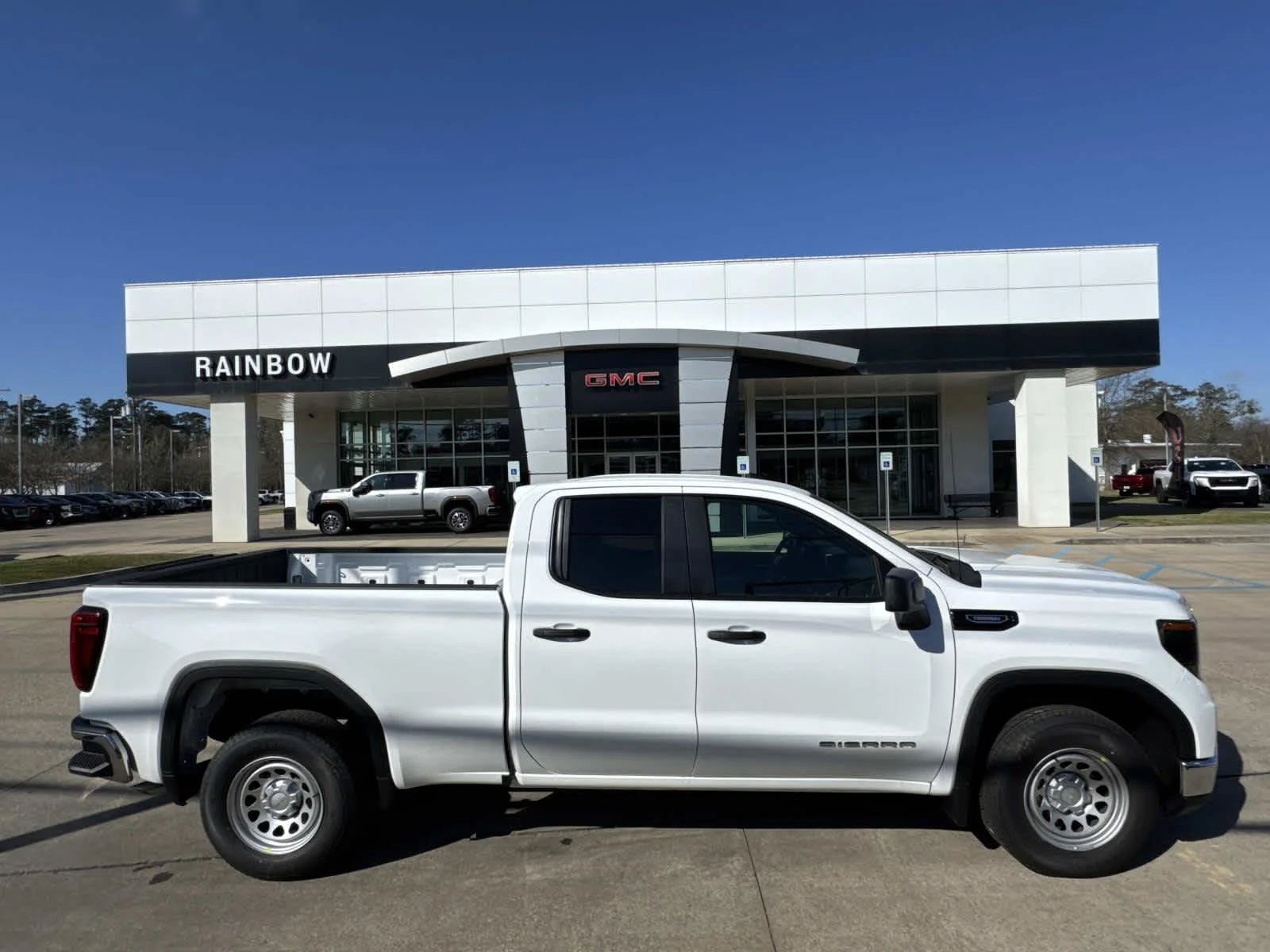 2026 GMC Sierra 2WD Double Cab Standard Box Pro's photo