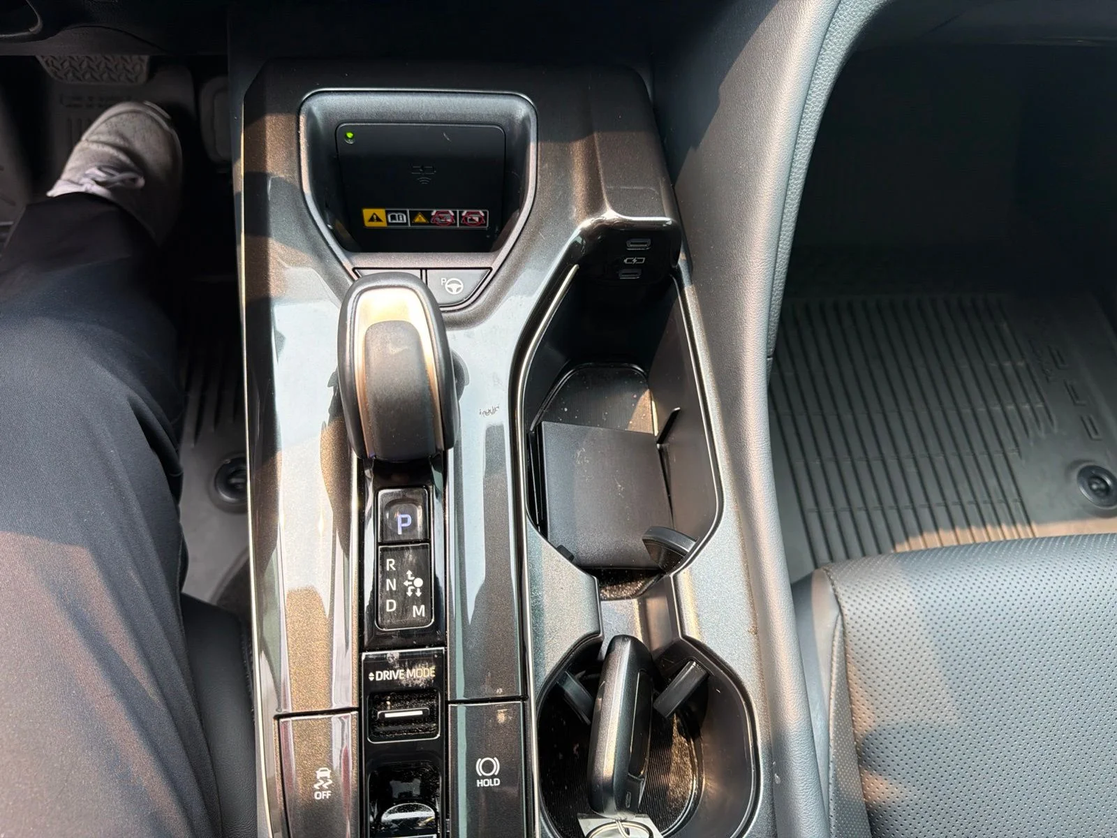 Certified Used 2025 White Toyota Platinum image 23