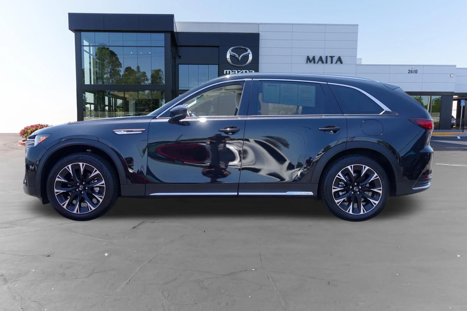 Certified Used 2024 Jet Black Mica Mazda Premium Plus image 8