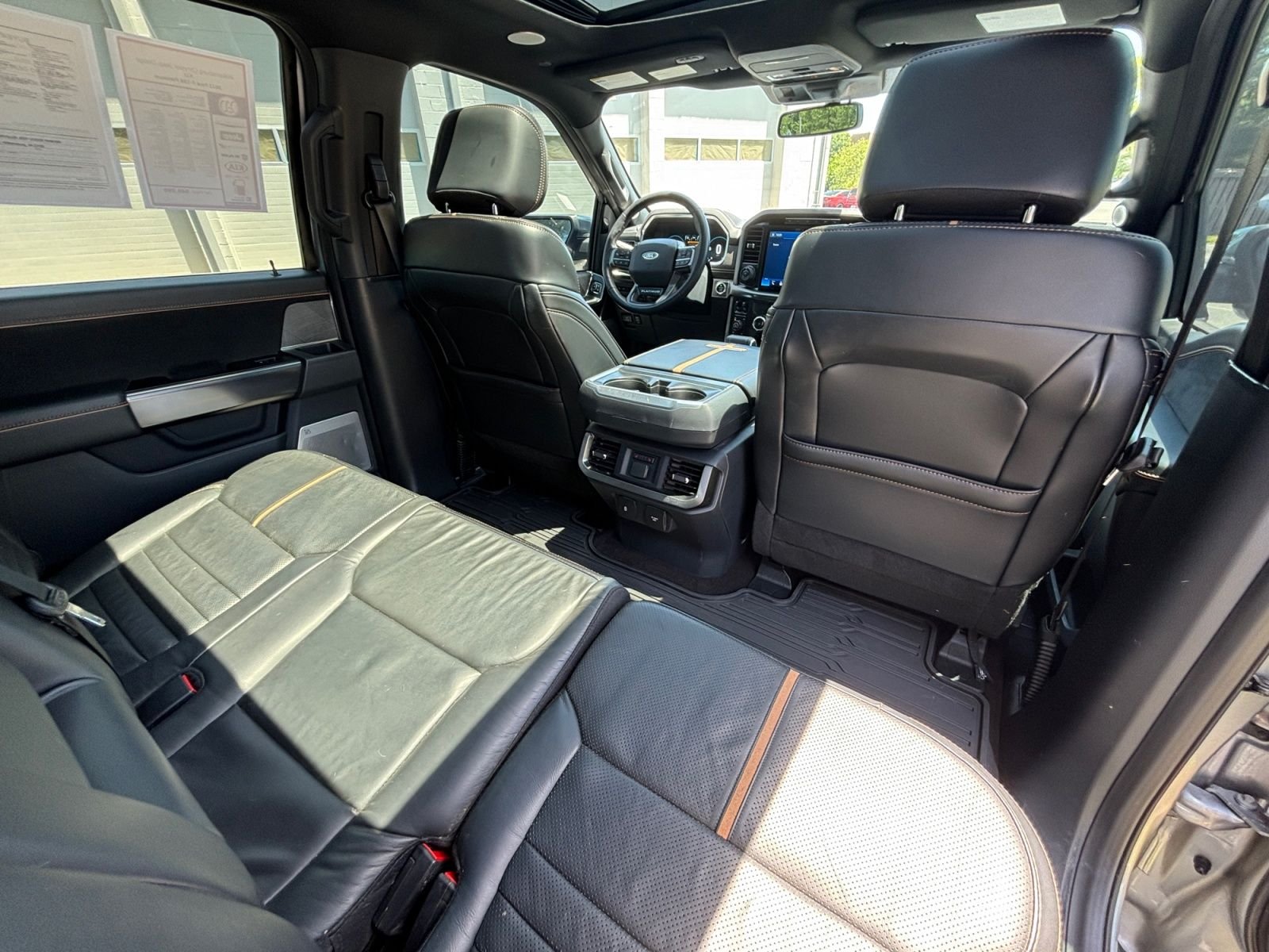 Used 2022 Silver Ford Platinum image 19
