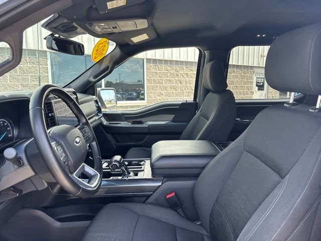 Used 2023 Silver Ford XLT image 17