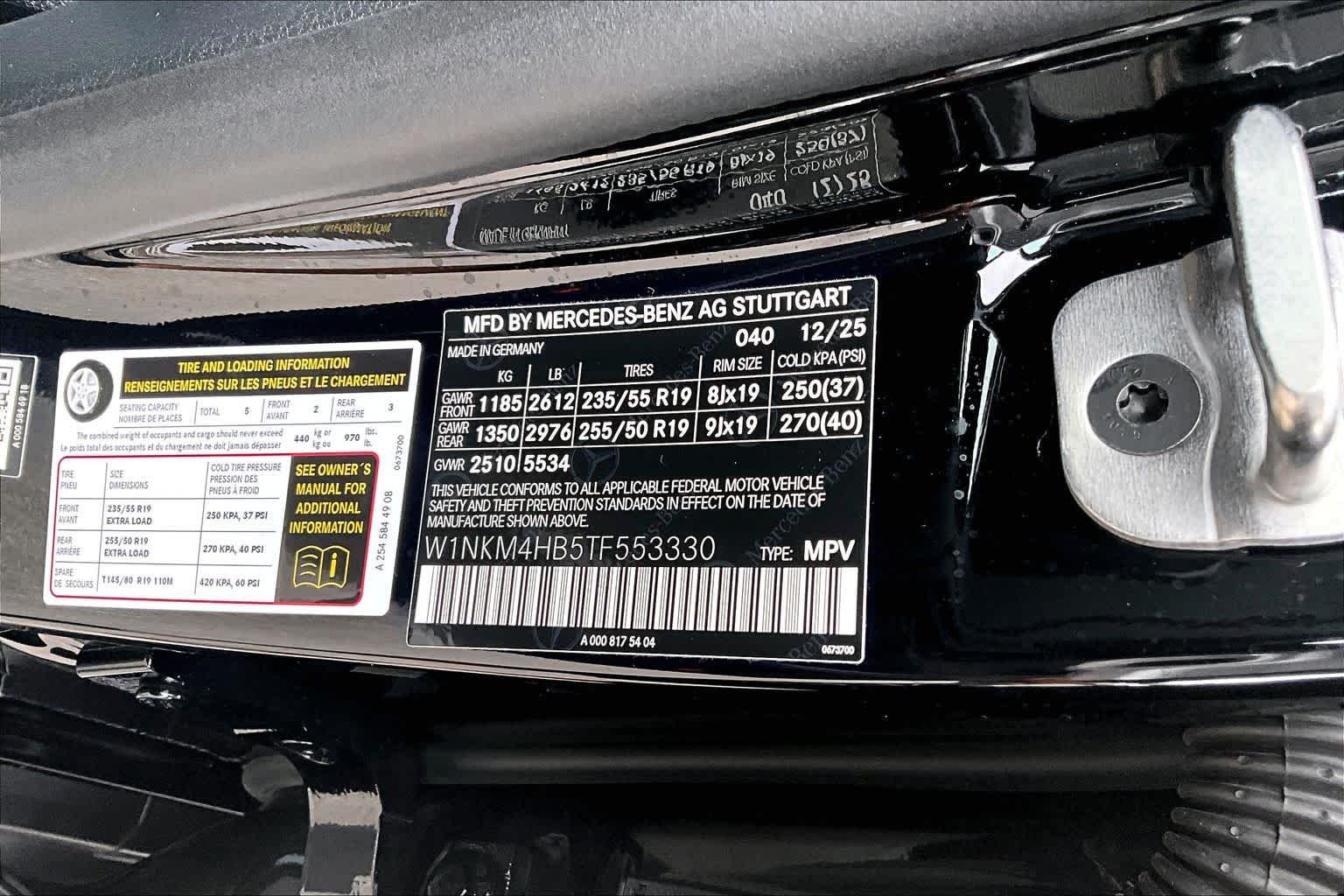 Certified Used 2026 Black Mercedes-Benz GLC 300 image 33