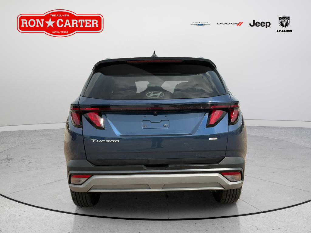 Used 2025 Blue Hyundai SEL image 5