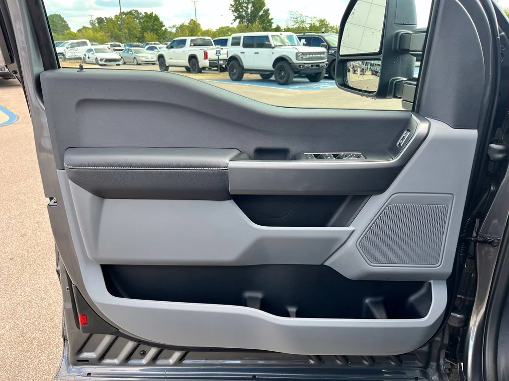 New 2026 Gray Ford XLT image 18