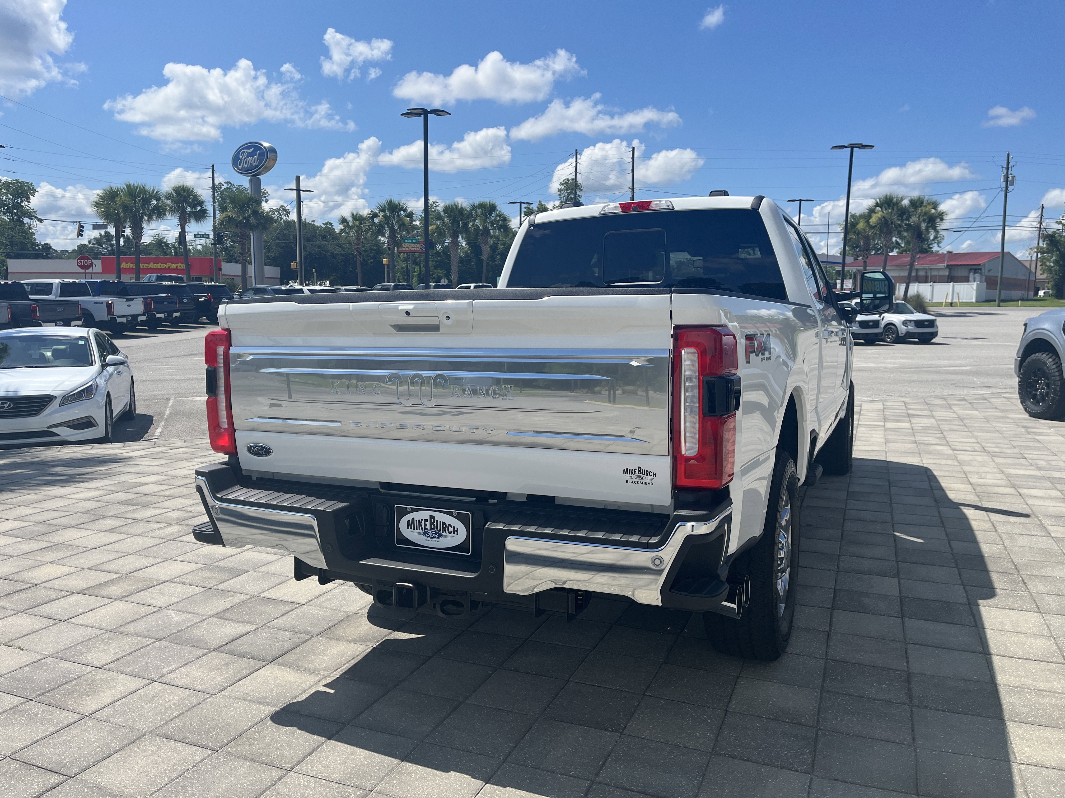 New 2026 Star White Metallic Tri-Coat Ford F-250® King Ranch® image 6