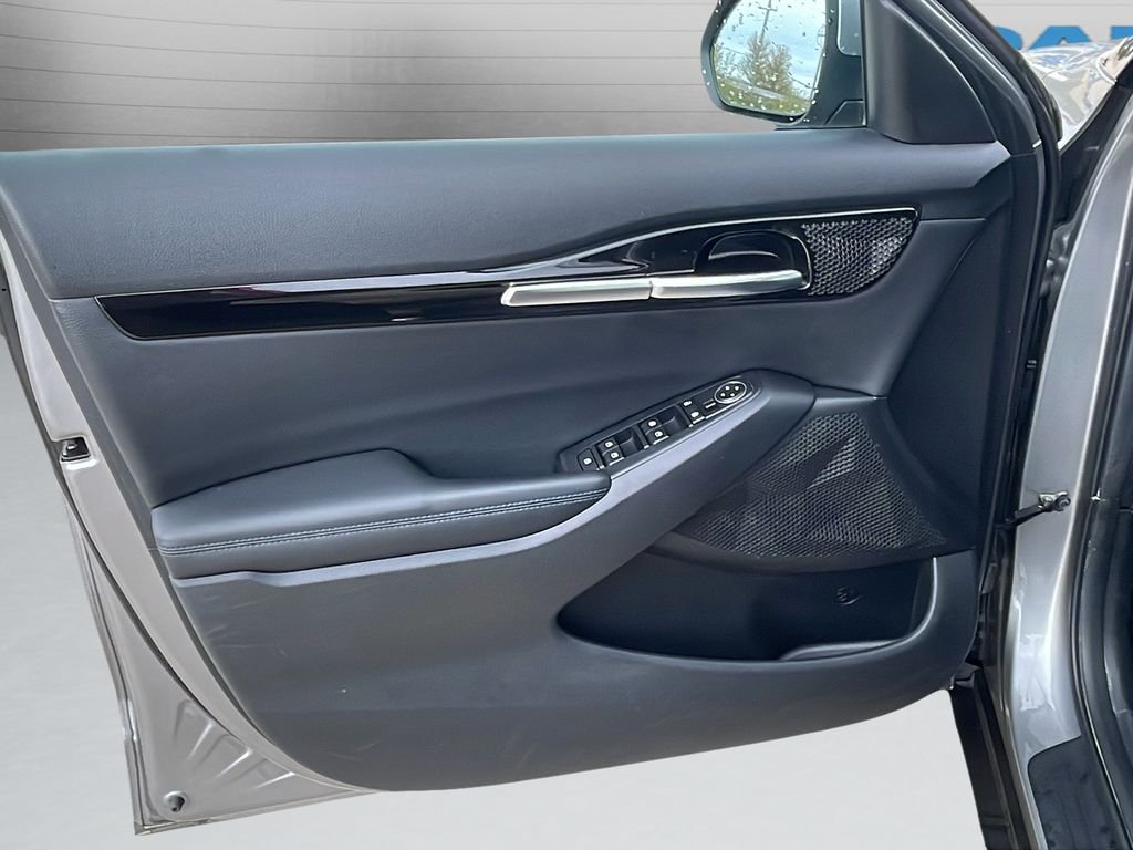 Used 2023 Gray Kia S image 11