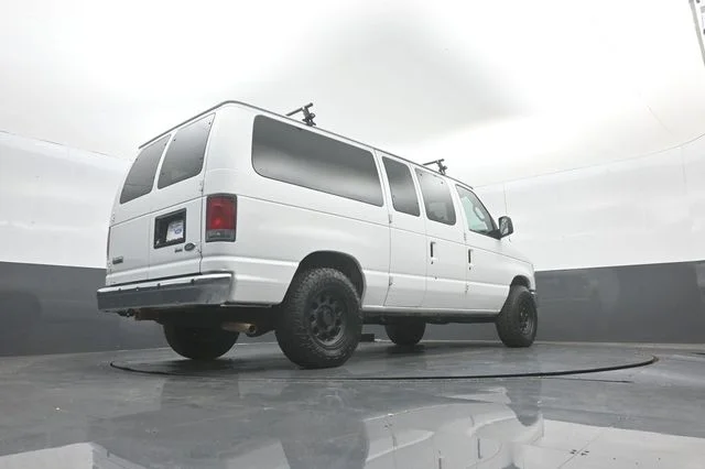 Used 2012 Oxford White Ford XLT image 37