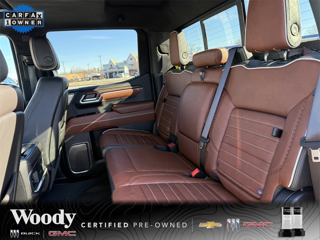 2025 GMC SIERRA - Image 32