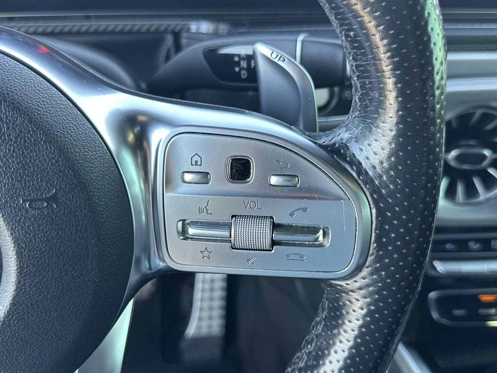 Used 2019 designo Graphite Metallic Mercedes-Benz AMG® G 63 image 31