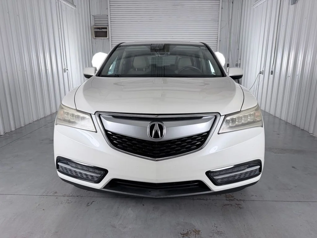 Used 2016  Acura 3.5L image 2