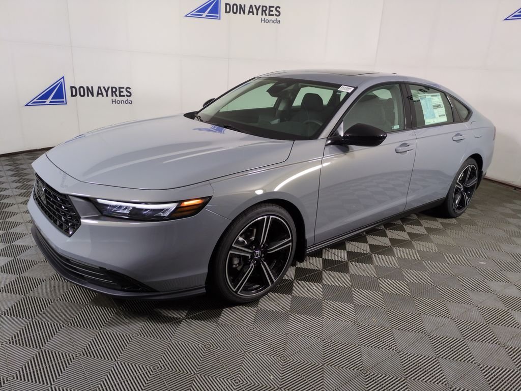 New 2026 Urban Gray Pearl Honda SE image 1