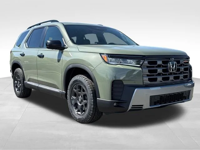 2026 Honda Pilot TrailSport AWD's photo