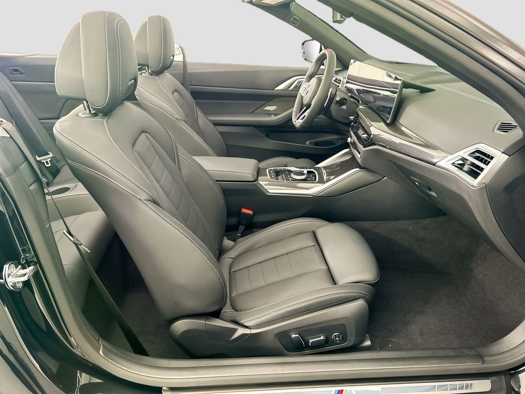 New 2027 Black Sapphire Metallic BMW M440i image 18
