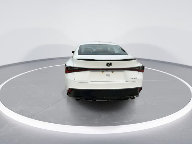 2024 Lexus IS 300 - Photo 6