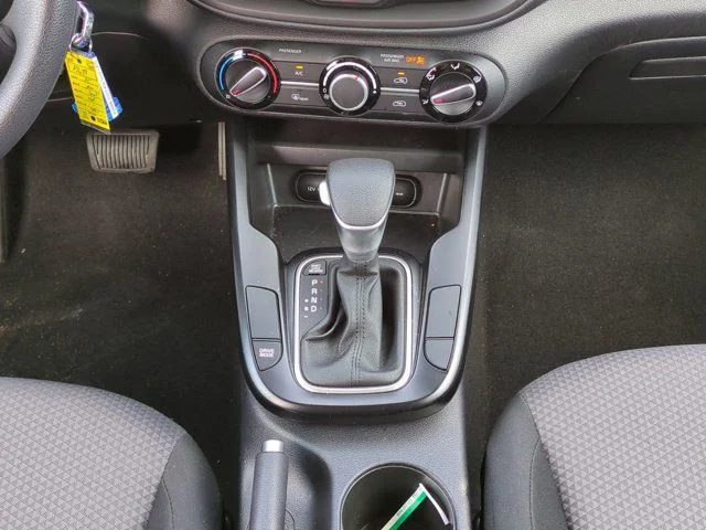 Certified Used 2025 Gray Kia LX image 19