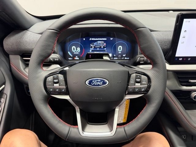 New 2026 Agate Black Metallic Ford ST-Line image 36