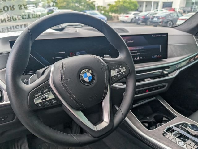 Certified Used 2024 Black Sapphire Metallic BMW xDrive40i image 16