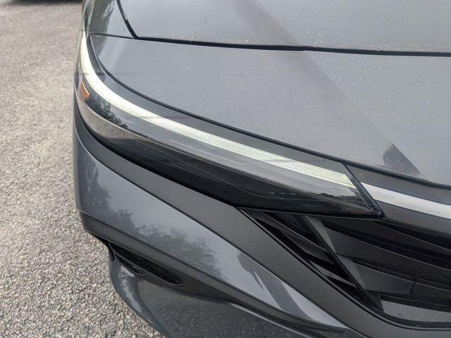 New 2026 Gray Hyundai SEL Sport image 9