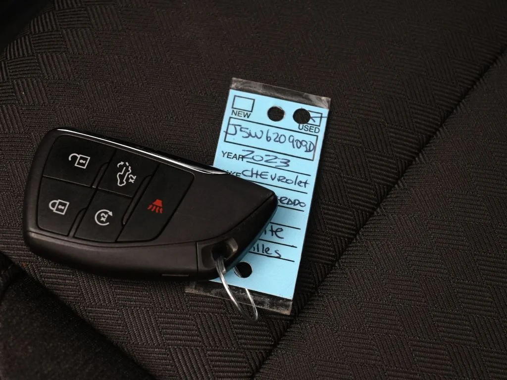 Used 2023 Summit White Chevrolet RST image 18