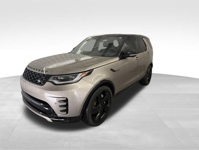 2024 Land Rover Discovery P300 Dynamic SE's photo