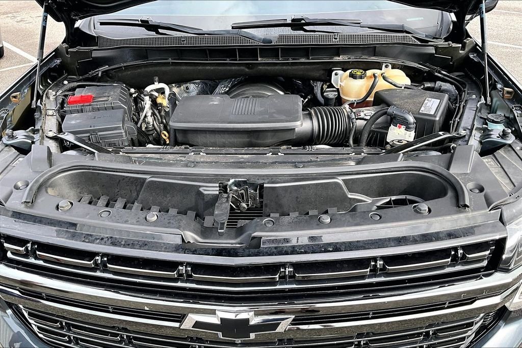 Used 2021 Gray Chevrolet RST image 31