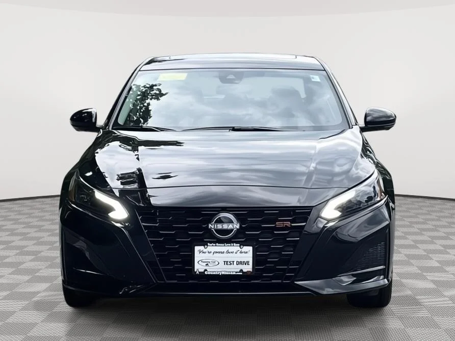 New 2026 Super Black Nissan SR image 3