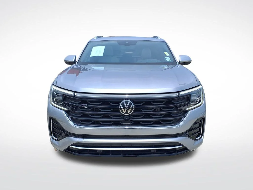 Used 2024 Silver Volkswagen 2.0T SEL Premium R-Line image 2