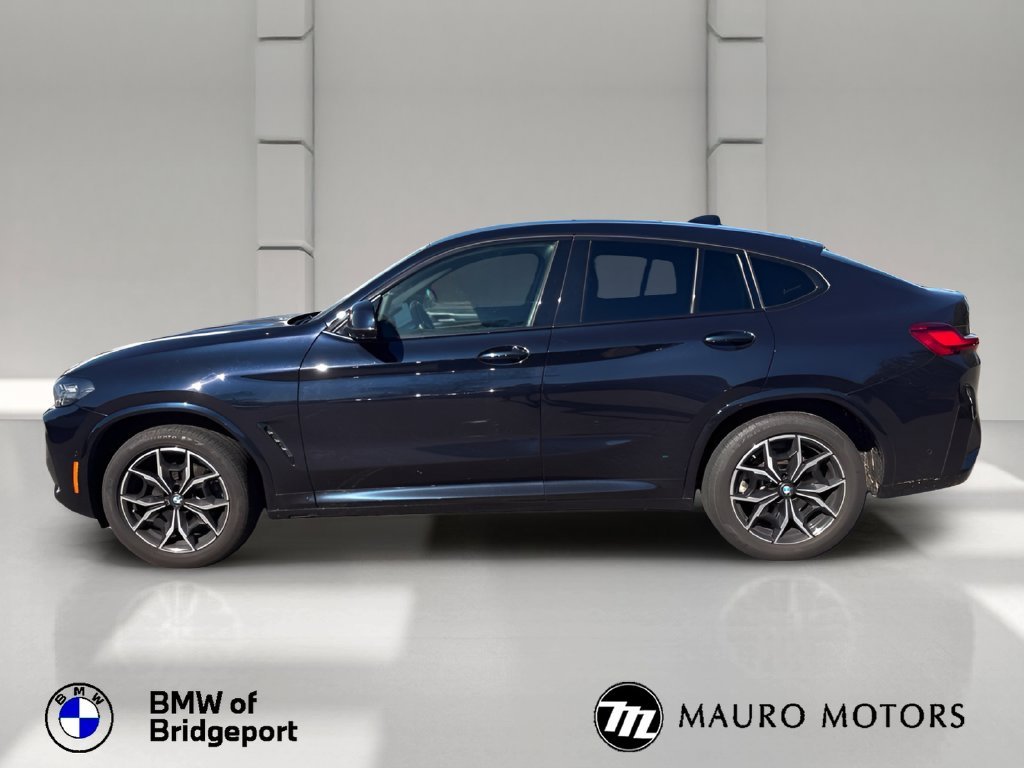 Used 2024 Black BMW xDrive30i image 2