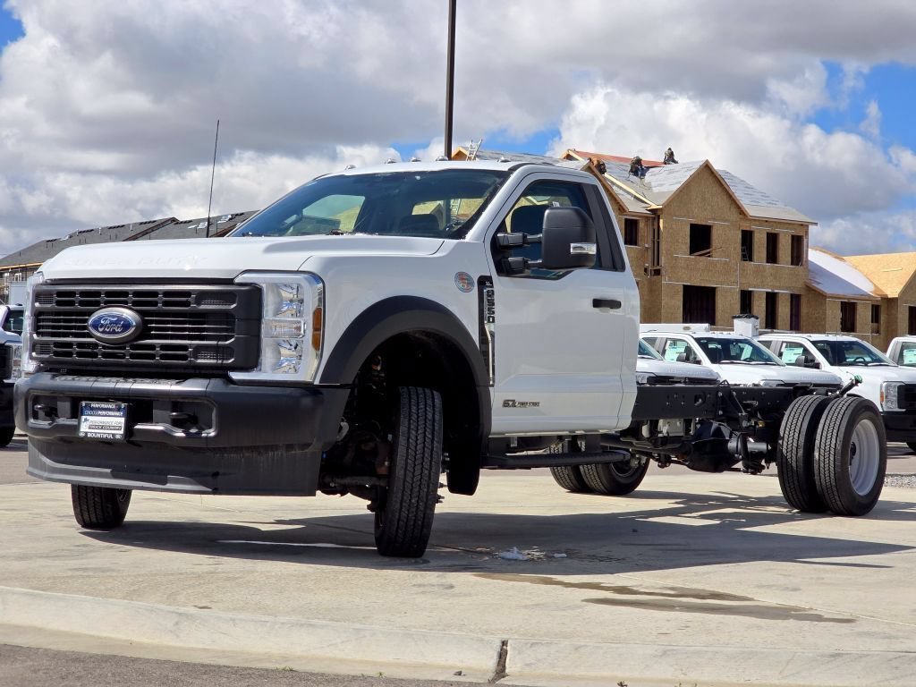 2025 Ford F-550 Super Duty Chassis Cab XL - Photo 19