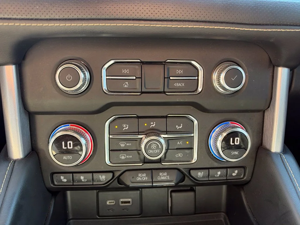 Used 2021 Satin Steel Metallic GMC SLT image 25