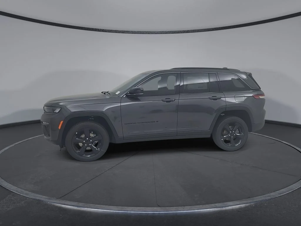 New 2026 Baltic Gray Metallic Clear-Coat Exterior Paint Jeep Limited image 8