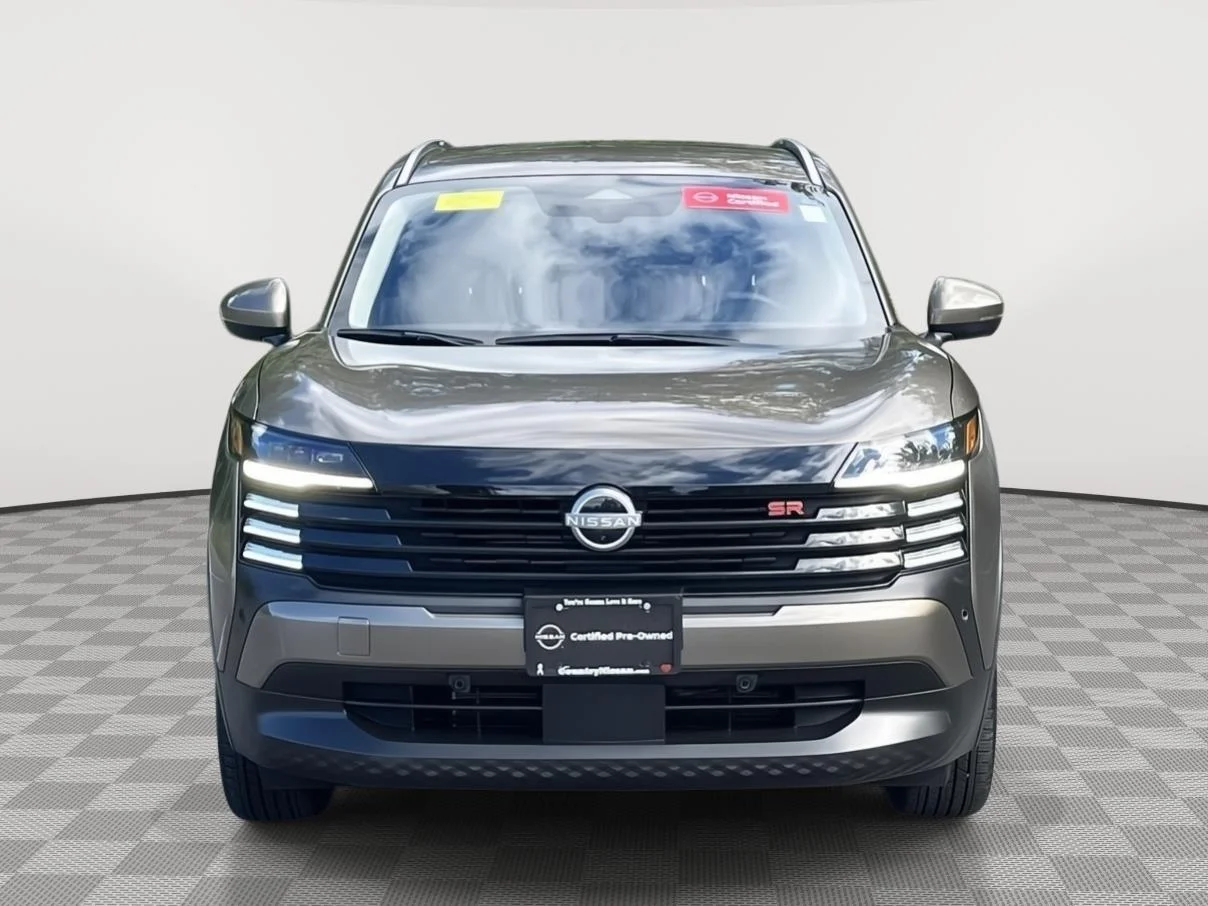 Certified Used 2025 Canyon Bronze Metallic Nissan SR image 2