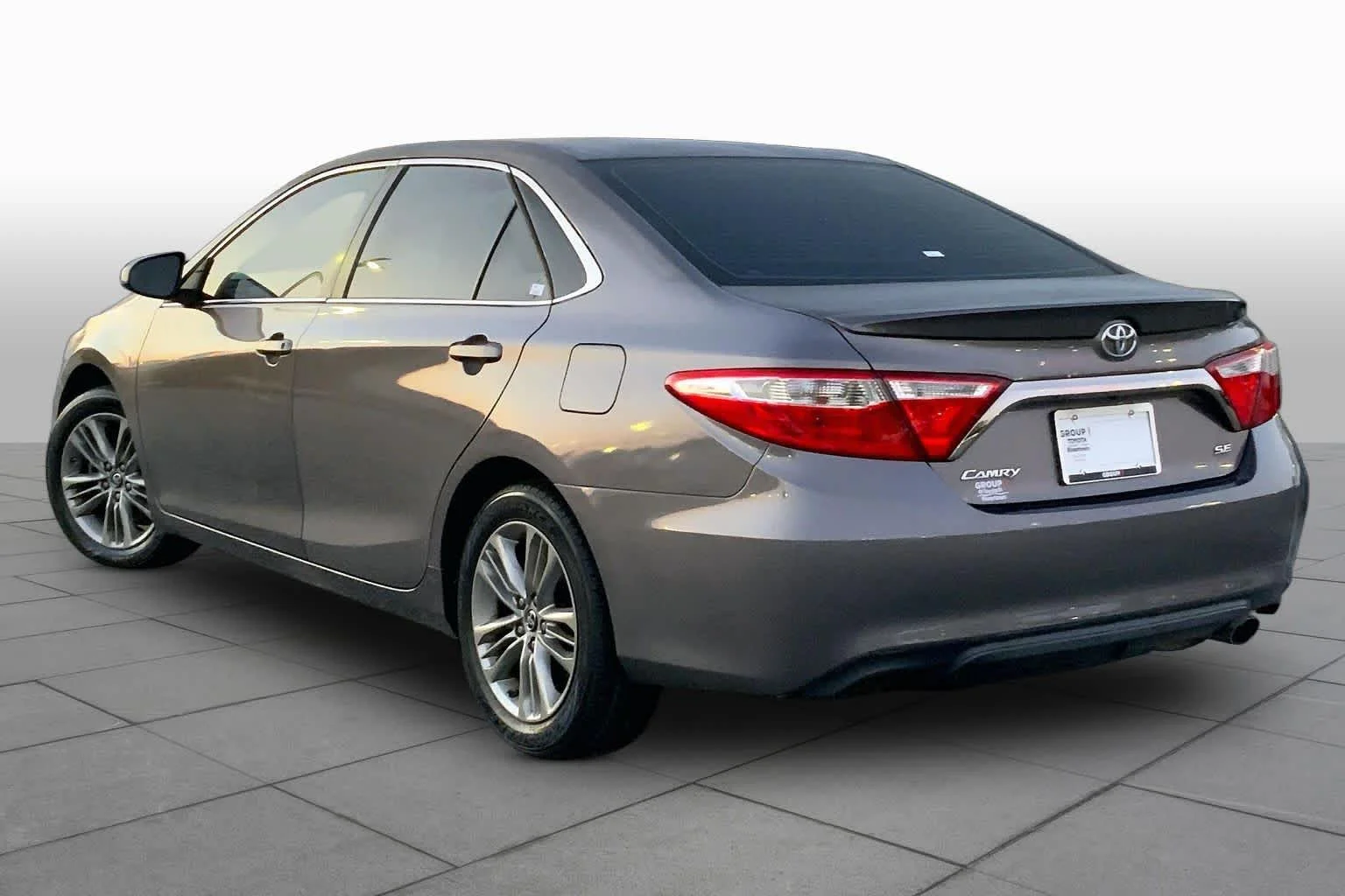 Used 2017 Predawn Gray Mica Toyota SE image 12