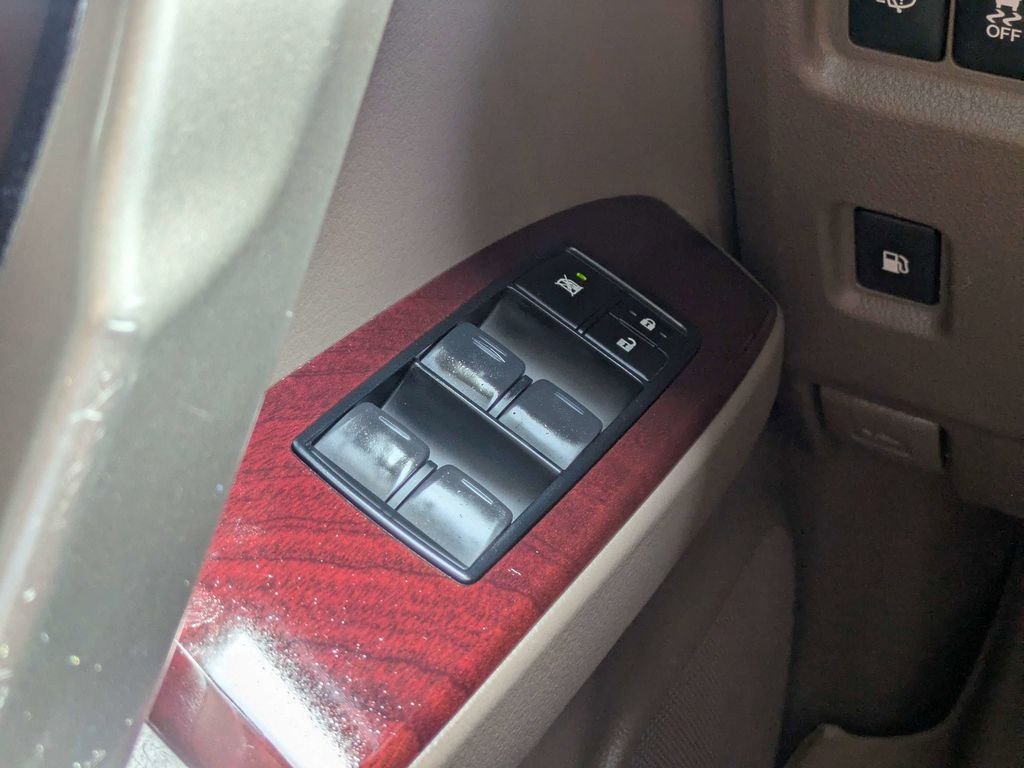 Used 2018 Gray Lexus 460 image 23