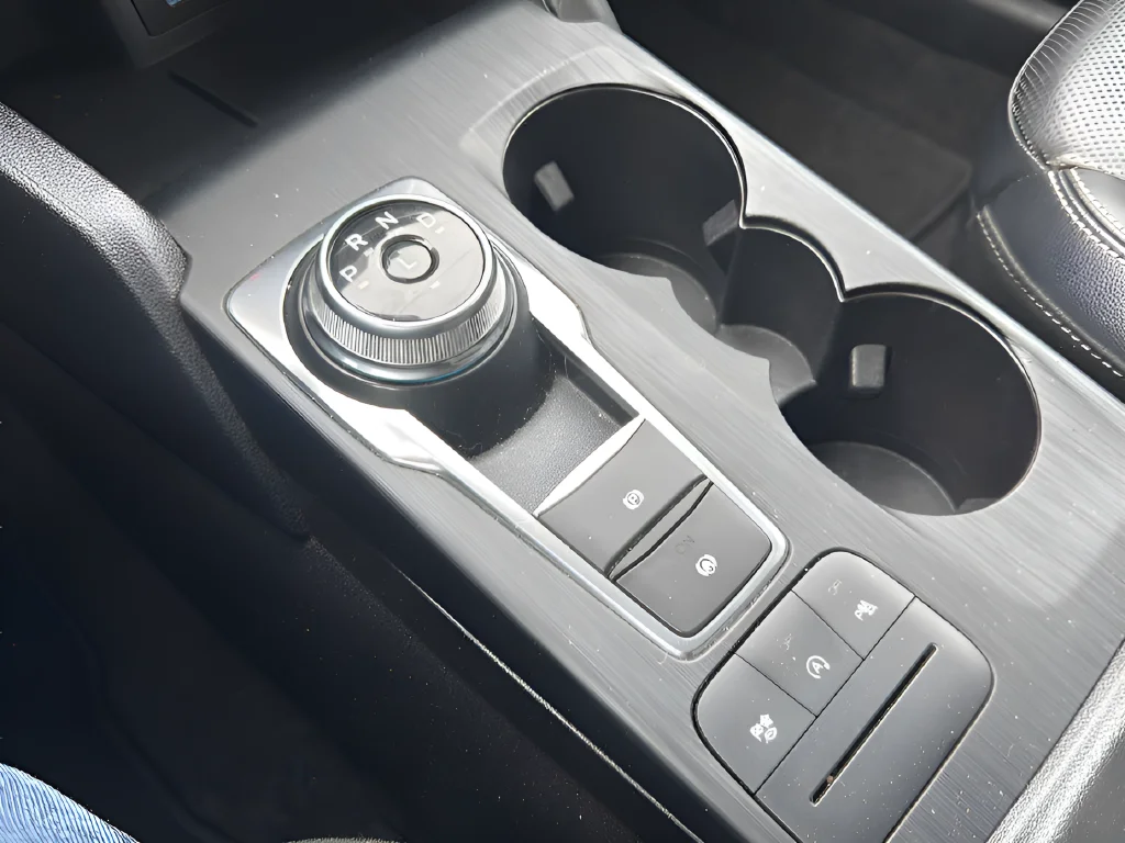 2022 Ford Escape Titanium - Photo 18