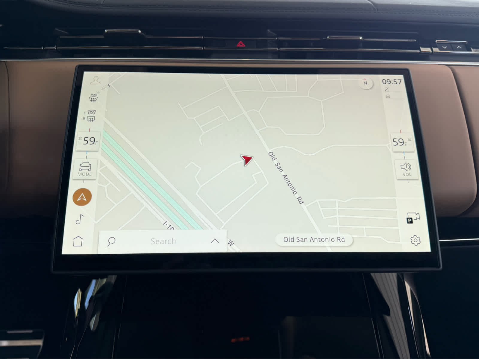 New 2026 Varesine Blue Land Rover Dynamic SE image 17