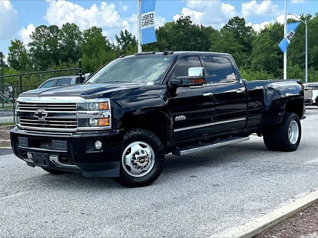 Used 2016 Black Chevrolet High Country image 3
