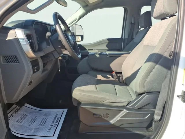 Used 2024  Ford XL image 18
