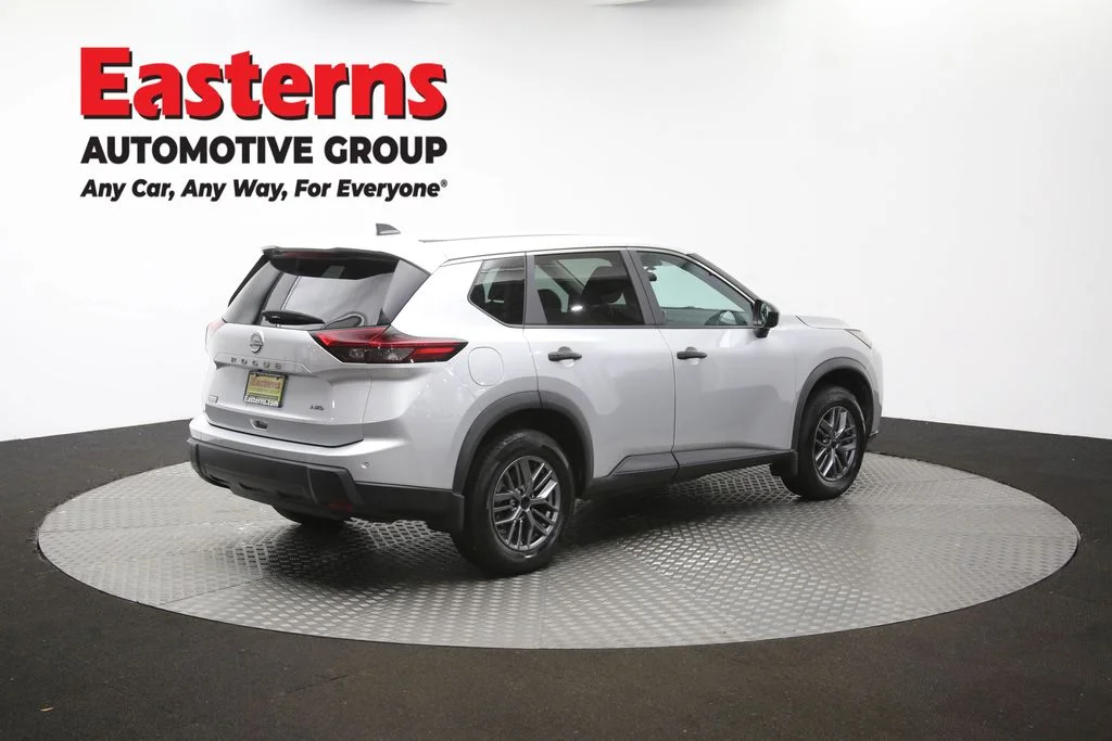 Used 2024 Silver Nissan S image 42