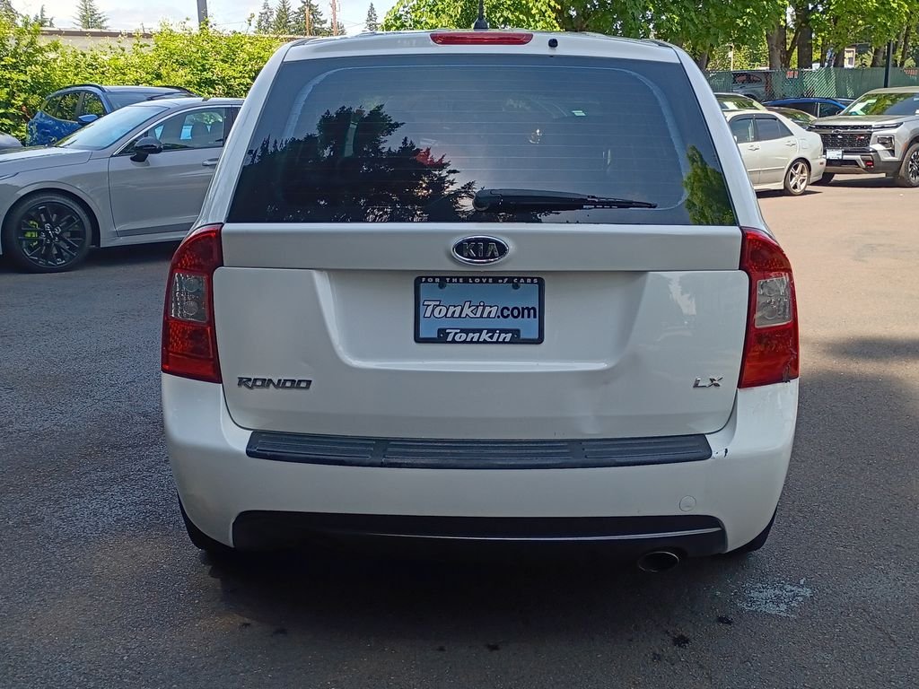 Used 2007 White Kia LX image 4
