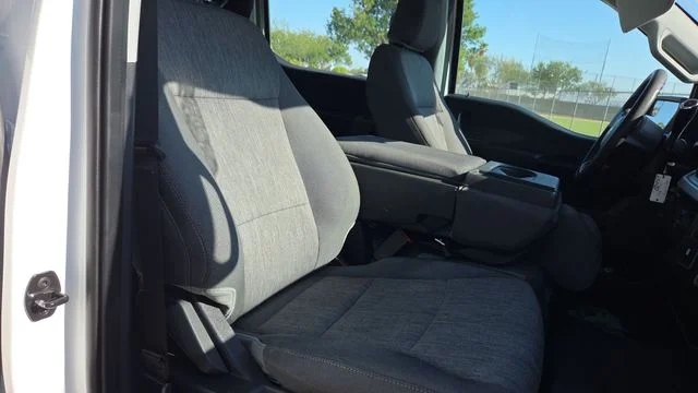Used 2022 White Ford XL image 21