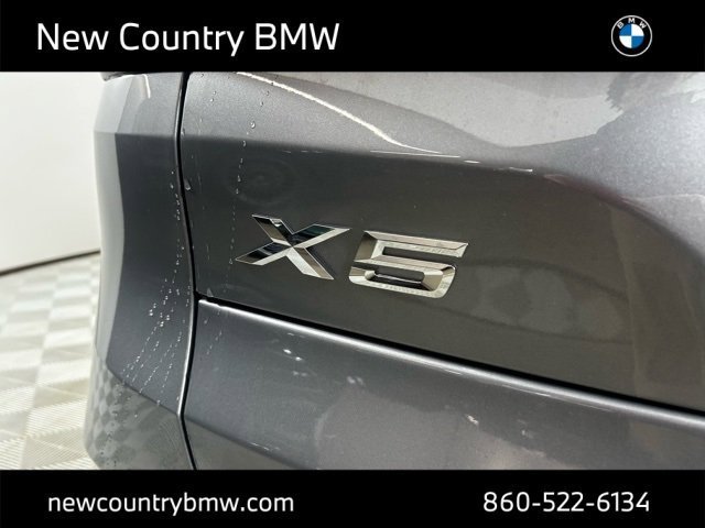 Used 2026 Skyscraper Grey Metallic BMW xDrive50e image 10