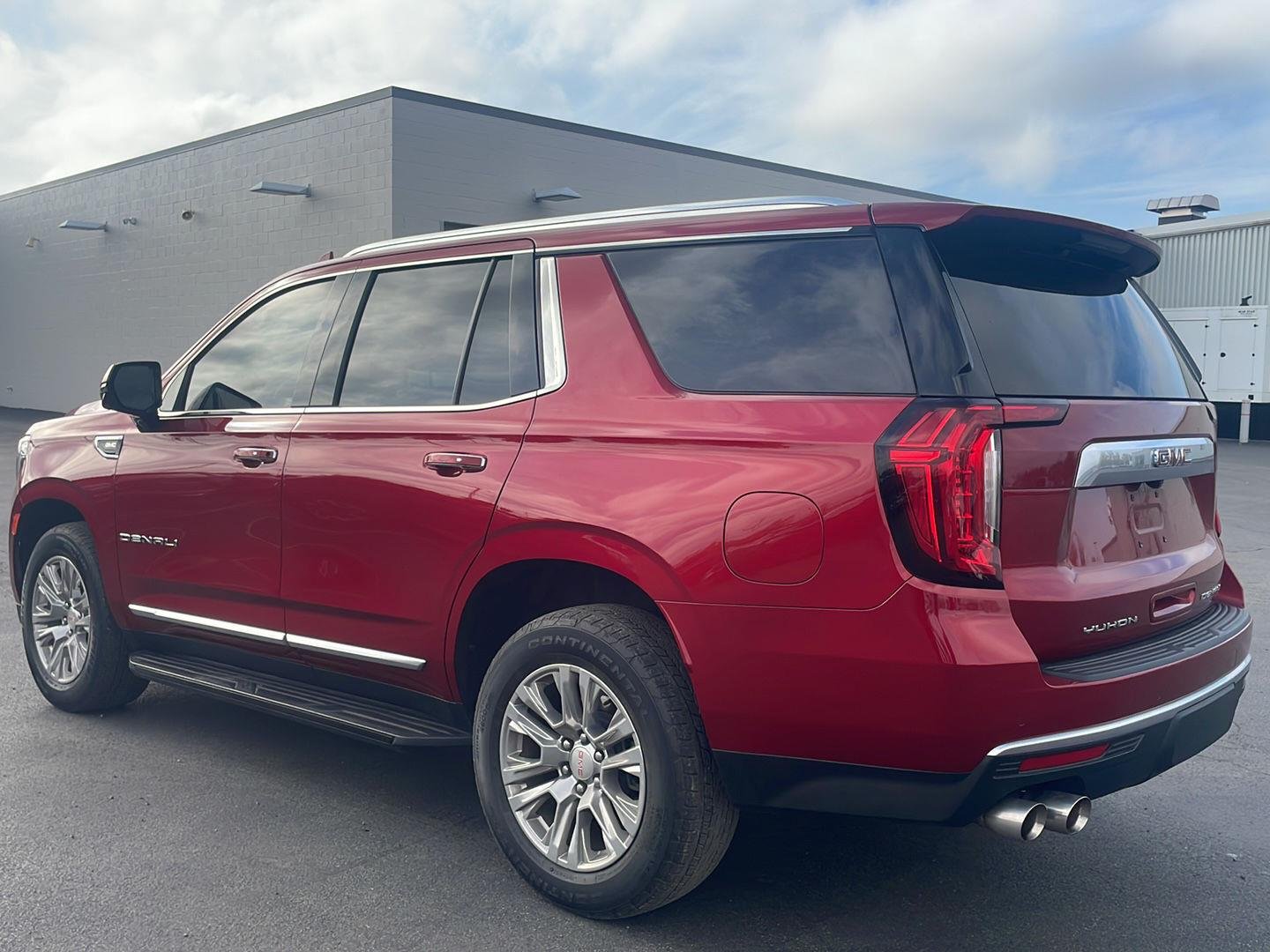 Used 2022 Cayenne Red Tintcoat GMC Denali image 12