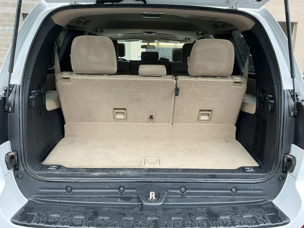 Used 2014 White Toyota SR5 image 15