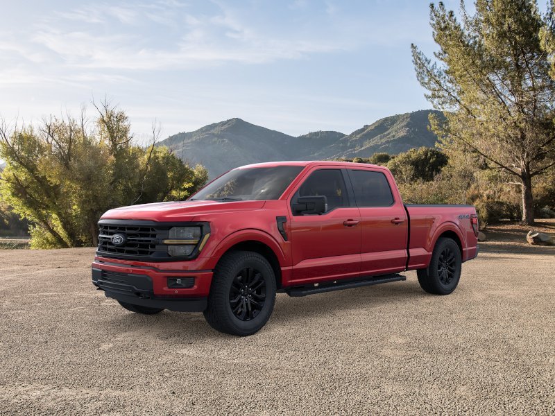 New 2026 Ruby Red Metallic Tinted Clearcoat Ford XLT image 2