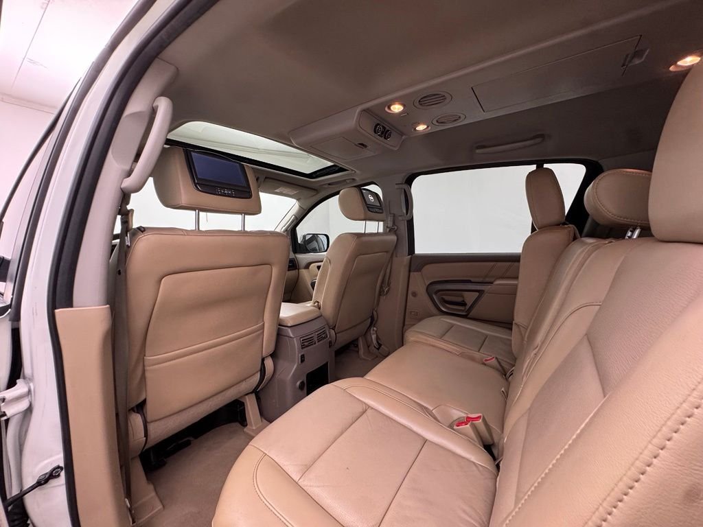 Used 2015 Pearl White Nissan Platinum image 35