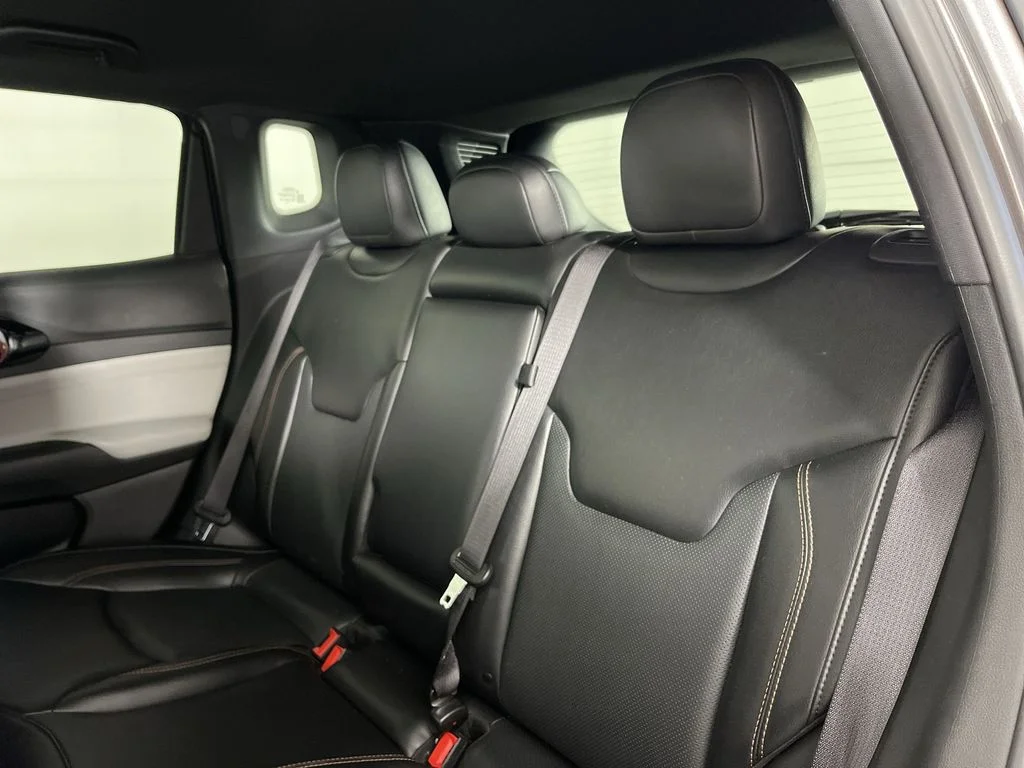 Used 2023 Gray Jeep Limited image 24