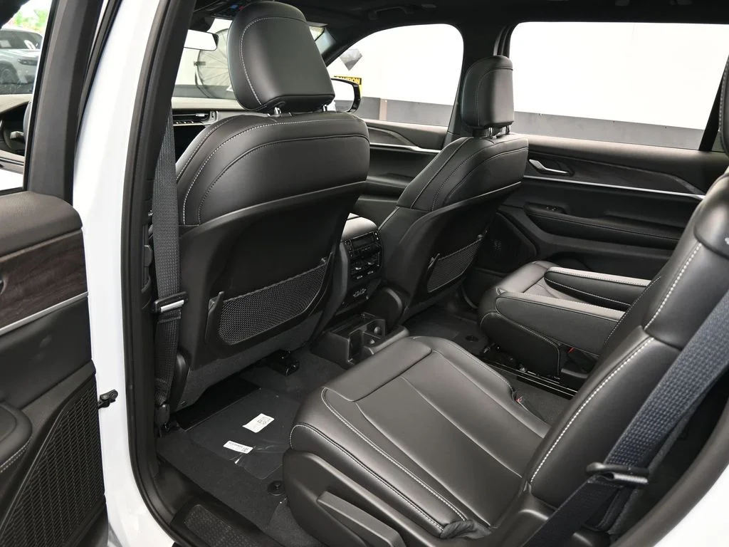 Used 2025 Bright White Clearcoat Jeep Limited image 29