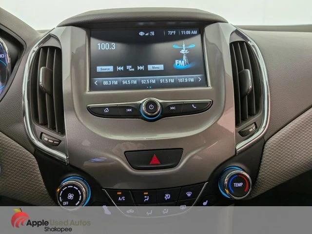 Used 2018 White Chevrolet LT image 19