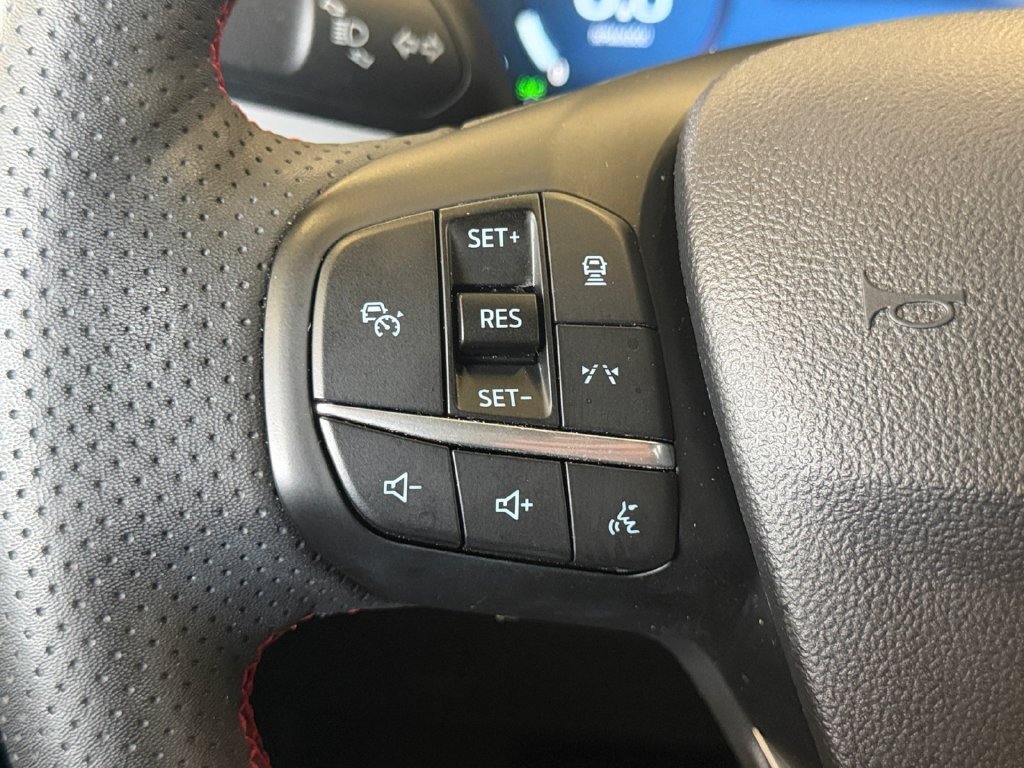 2024 Ford Escape ST-Line Elite - Photo 31